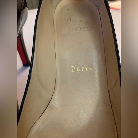 Christian Louboutin Simple Pumps Black Patent Leather Heels Size 37 1/2 or 7.5 - Picture 15 of 15